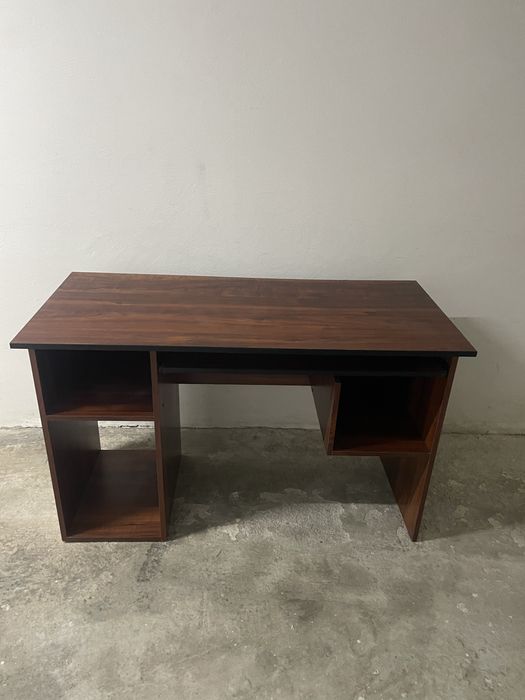 Secretária 120x55x75cm