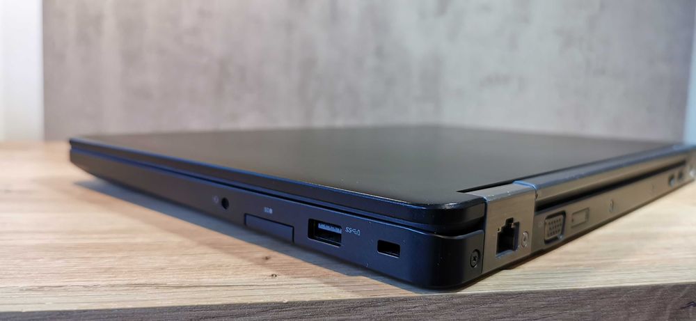 Dell Latitude E5470 Intel i5-6300u\14" FHD\8GB\256GB SSD\W10 Pro #00