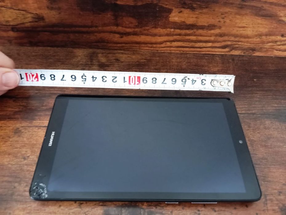 Zestaw 2 tablety Huawei i Amazon