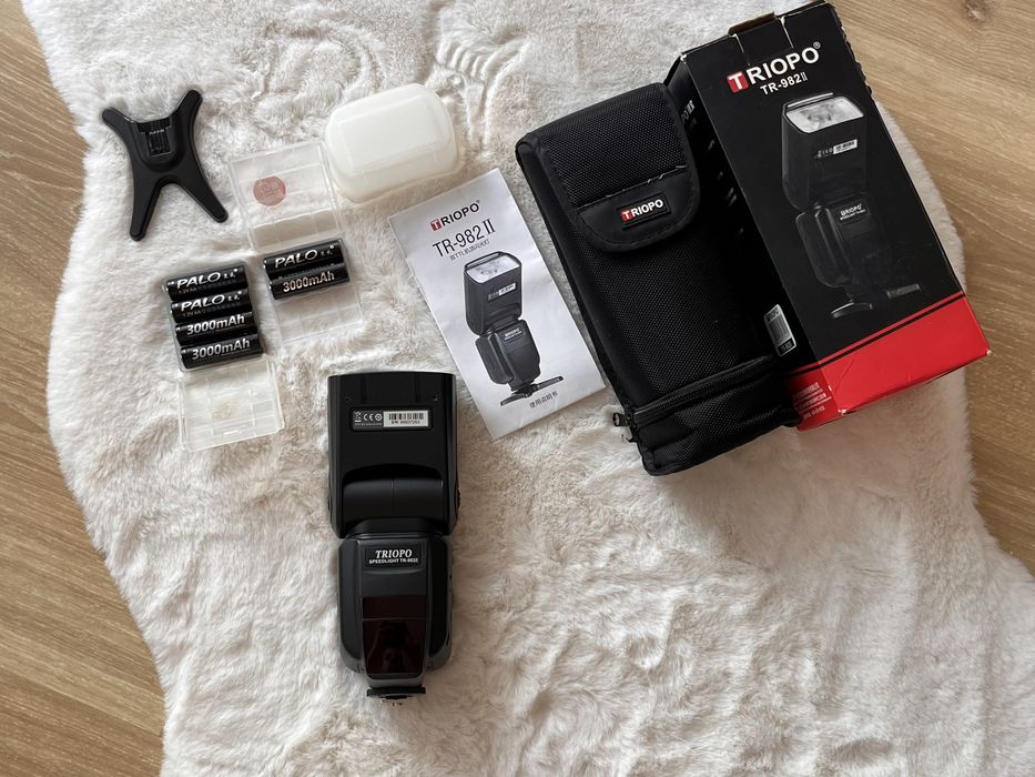 Lampa błyskowa Triopo TR-982 II TTL HSS analog Canon, Godox, zestaw