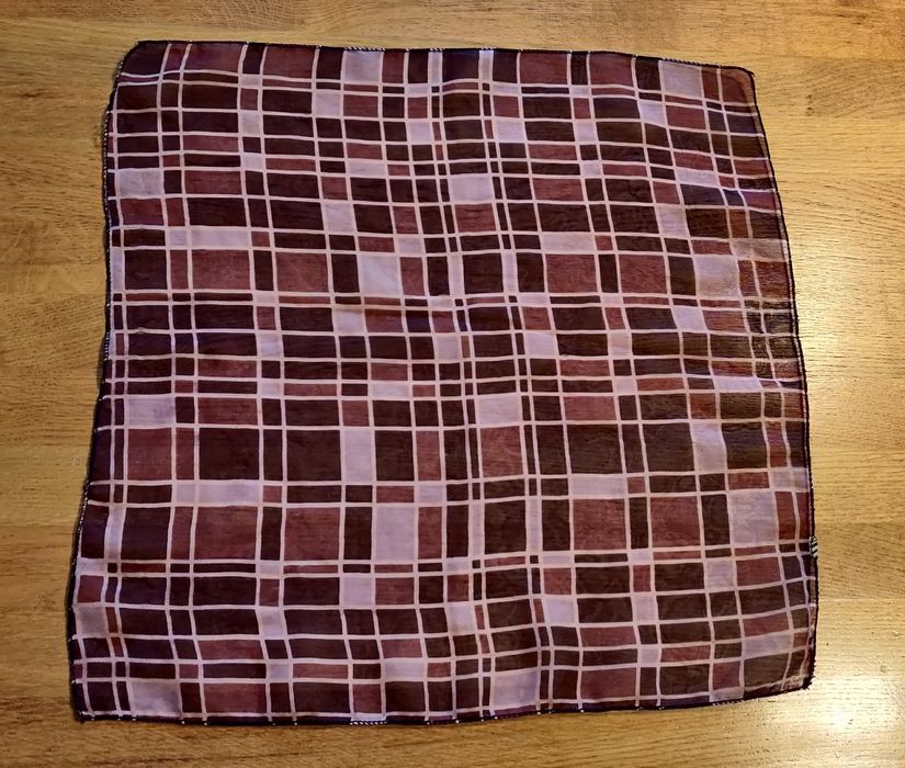 Apaszka mała 46x47 fiolet kratka JAK NOWA!