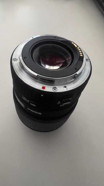 Objetiva Sigma 105mm f/2.8 EX DG Macro - Canon EF Fit