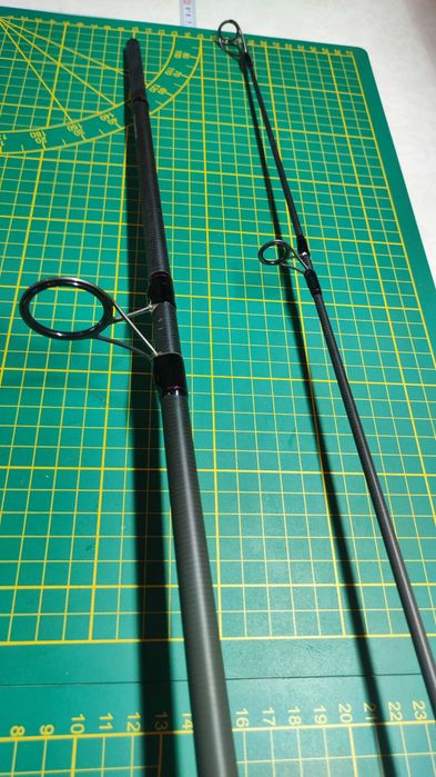 Shimano Tribal TX2 3,05  3lb karpiówka , korek.