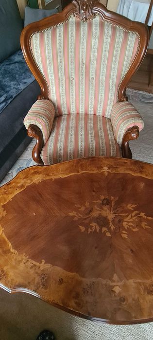 Wygodne fotele, sofa i  ława, które ozdobią Twój salon