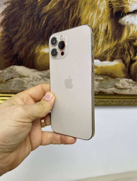 Продаю iPhone 12 Pro Max