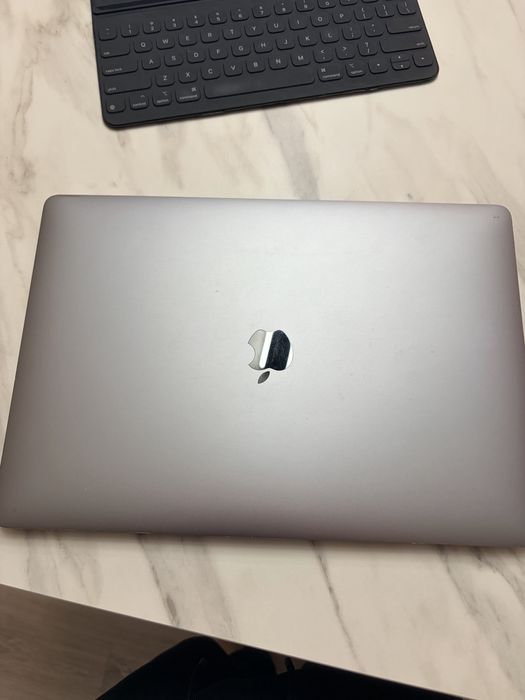 macbook pro i9 32 - Купить электронику - Цены на OLX.ua