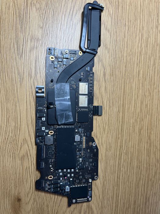 MacBook Pro 13 2020 A2338 /16/256gb/ материнська плата