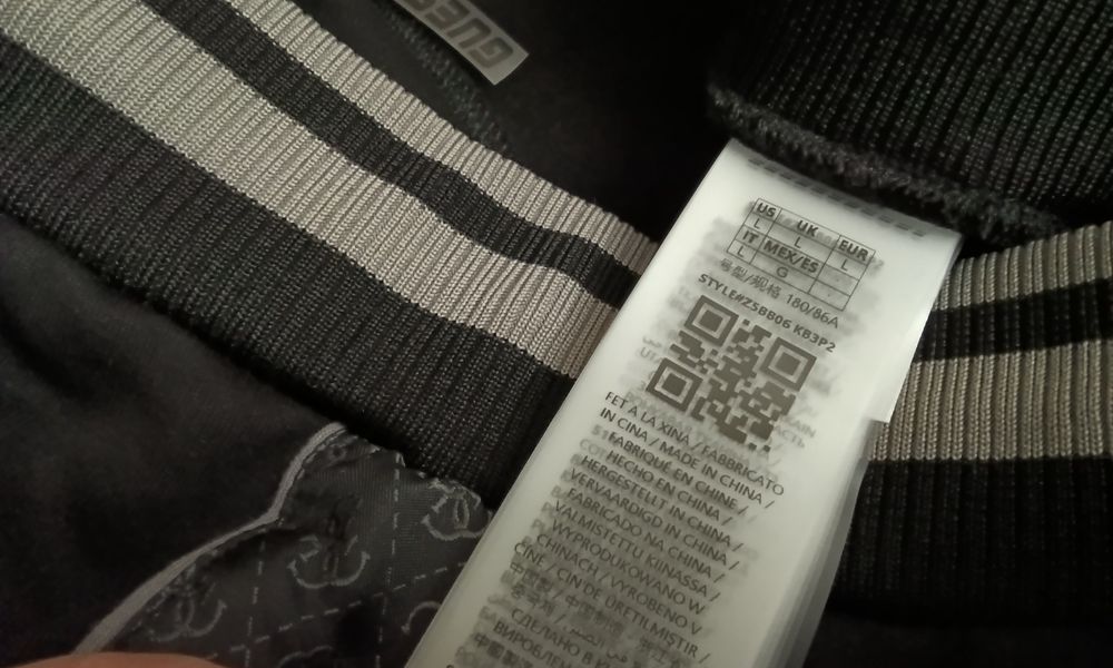 Чоловічий костюм GUESS original  розмір L