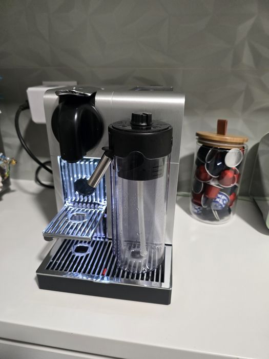 Nespresso Latissima DeLonghi