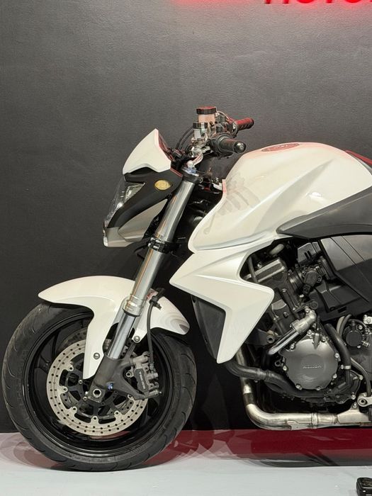 Honda CB1000R Branca 2008