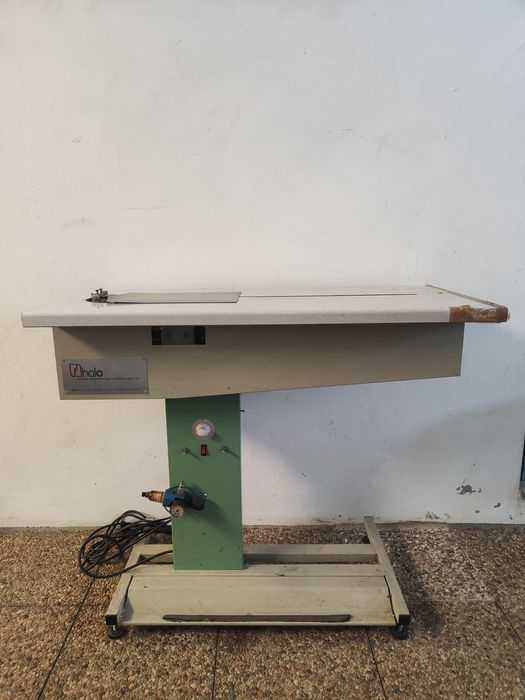 mesa/estação profissional de dobragem de camisas