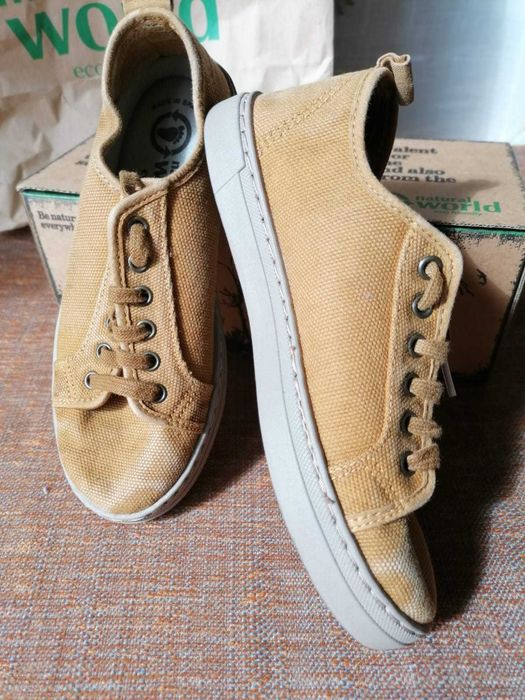 Sapatilhas Natural World