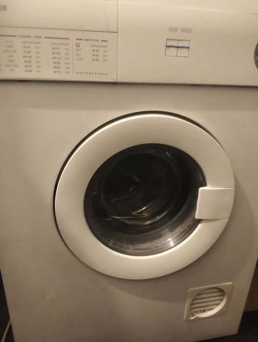 Vendo máquina de secar como nova