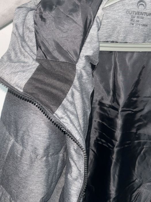 Куртка розмір М/50