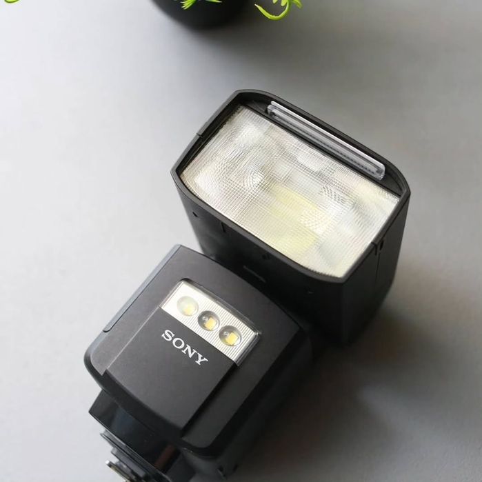 Спалах Sony HVL-F60RM  фірмовий надійний