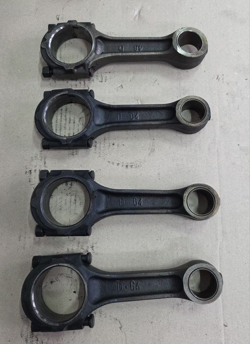 Колінвал шатун поршень Мітцубісі L200 Л200 Pajero 2.5 4D56