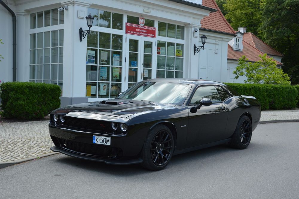 Dodge Challenger