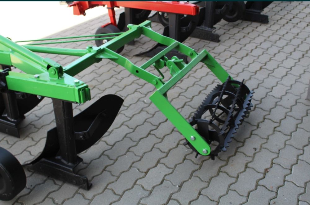 Плуги Бомет 2-20