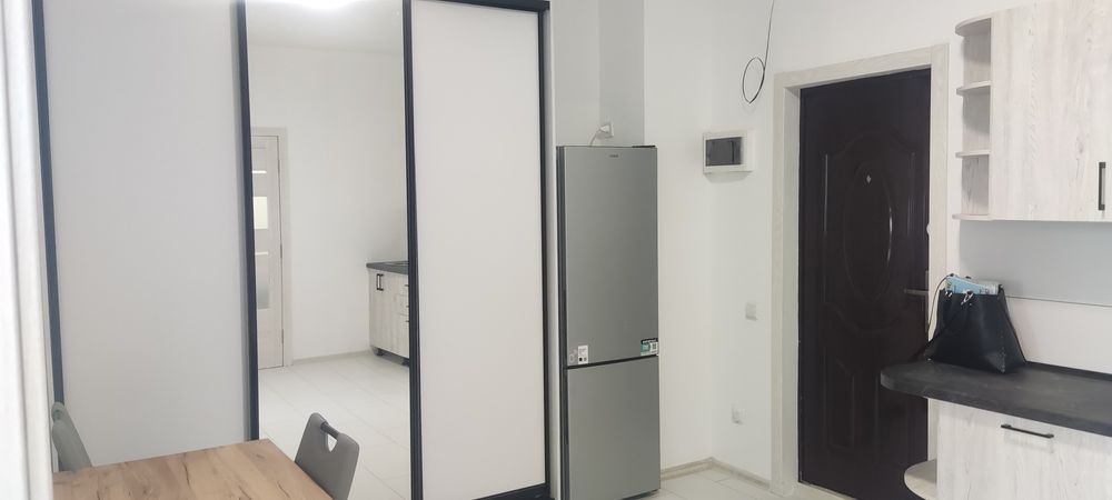 Продам 2кім.квартиру Фастівська