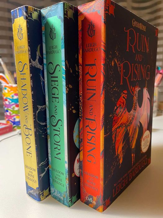 Trilogia Shadow and Bone