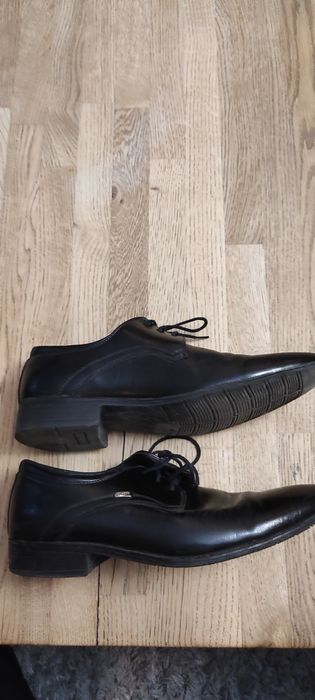 Sprzedam Piękne Buty do Garnituru Nr 36 firmy Meko Melo