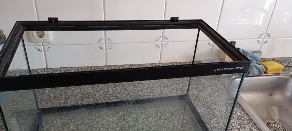 Aquário usado de 60cm