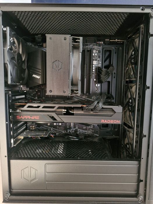 Komputer do gier – Ryzen 5 5600 + RX 6750 XT 12GB + 32GB RAM