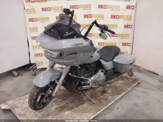 Harley-Davidson FLTRX 2024