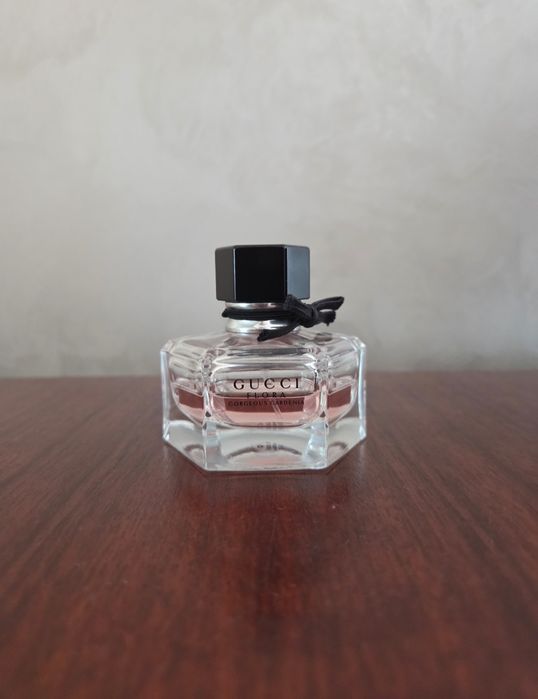 Оригінал Gucci Flora Gorgeous Gardenia EDT
Gardenia EDT,
Gardenia EDT,