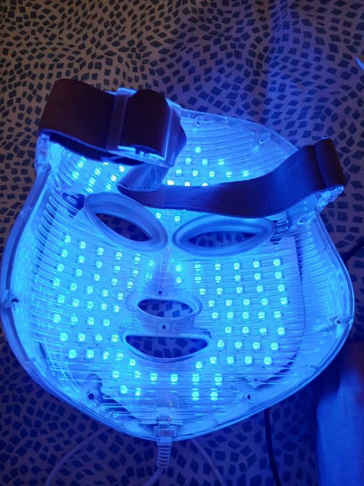 Unicskin Uniclead Máscara Coreana para o Rosto com Luz LED