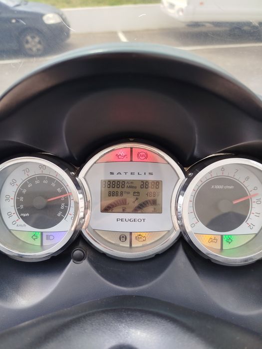 Scooter Peugeot Satelis