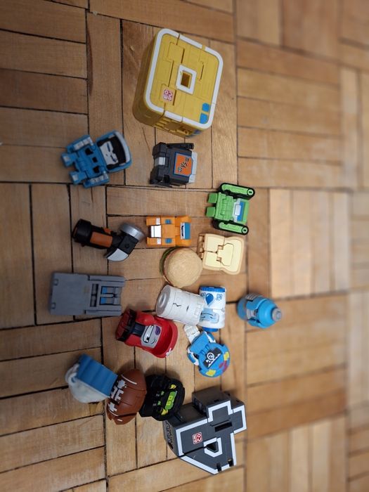 Transformers BotsBots figurki