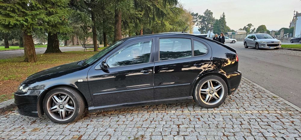 SEAT Leon Cupra 4 TDI 1.9 (150cv — photo 2