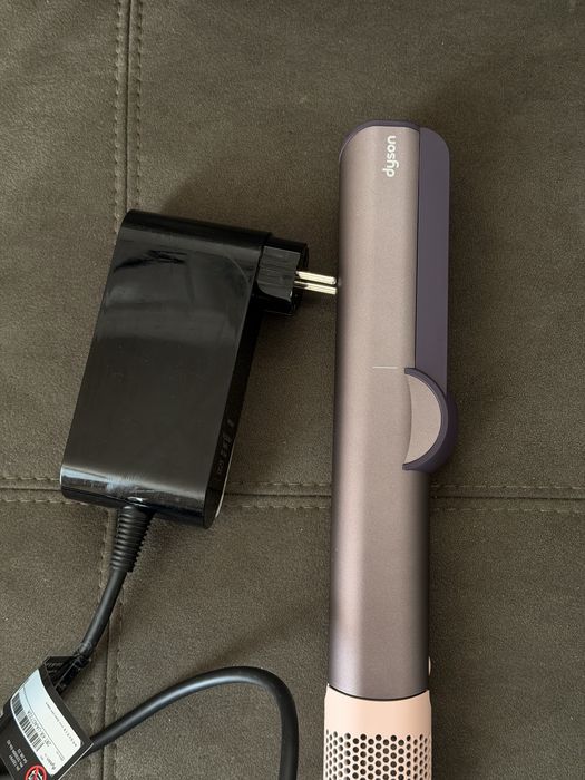 Dyson Airstrait HT01 оригінал у відмінному стані
