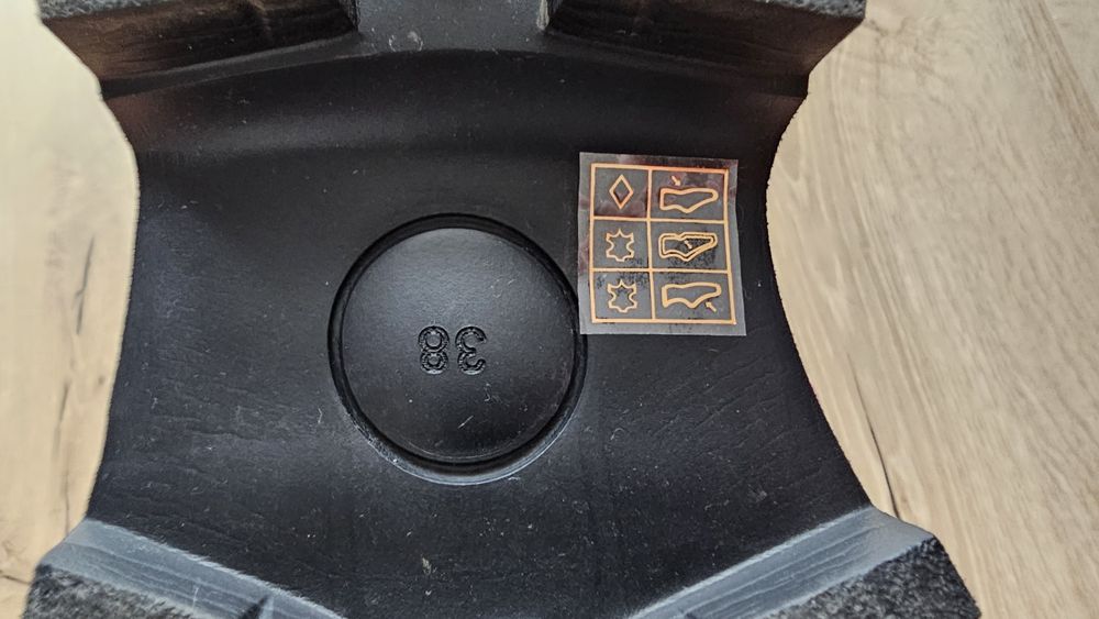 Buty zimowe Botki Kazar Studio