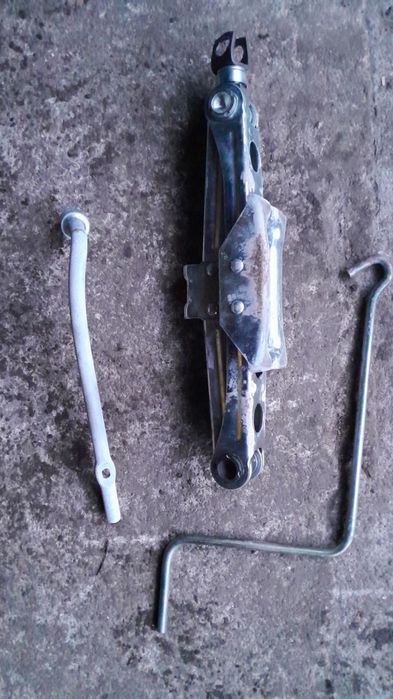 Honda Accord 8 VIII 08-15 Podnośnik Lewarek Klucz do kol Civic 8 Ufo