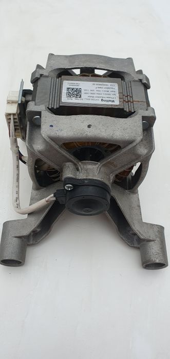 Silnik do pralki Ariston  HotPoit RSF