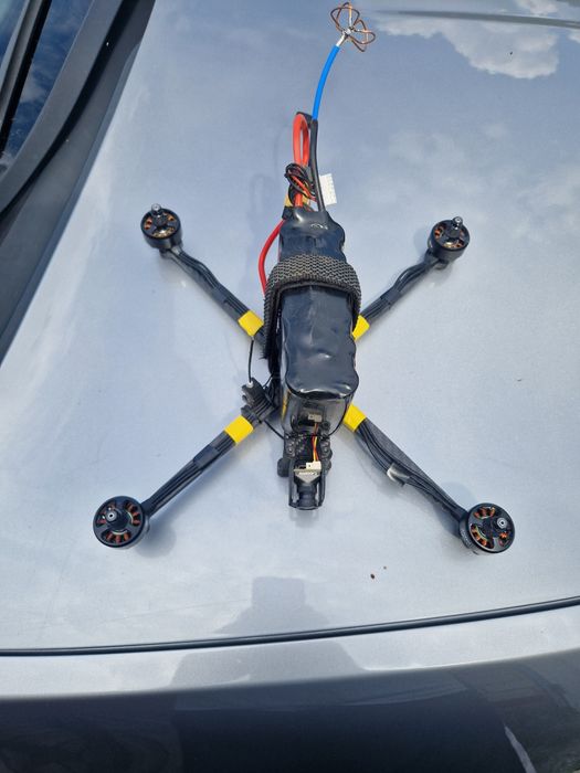 Продам FPV дрон 7 дюймів