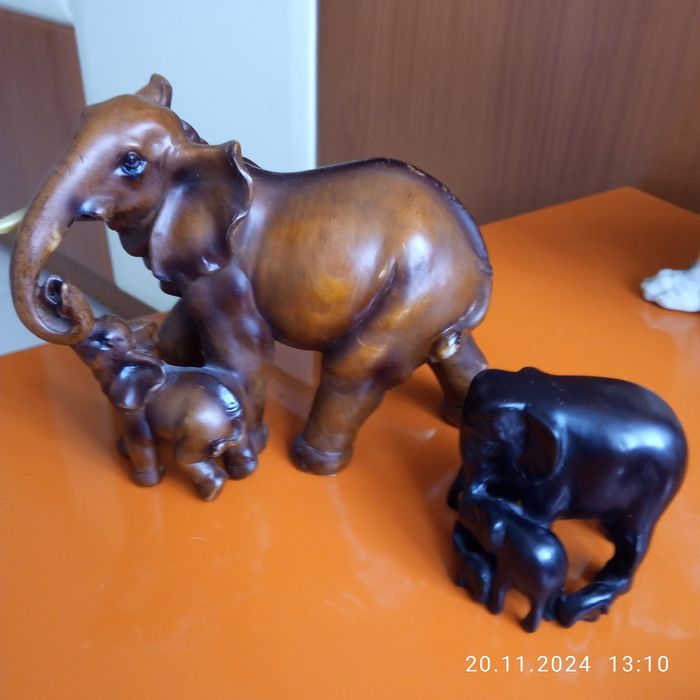 Фигурки, статуэтки, копилки