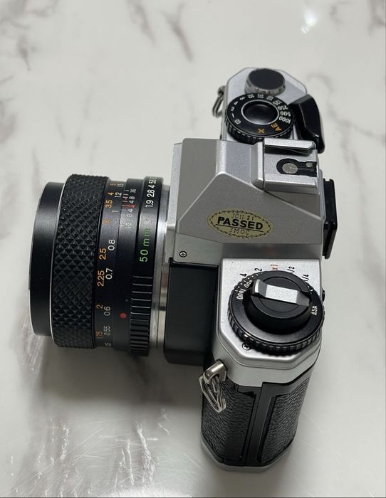 YASHICA FX-D QUARTZ aparat analogowy stan bardzo dobry