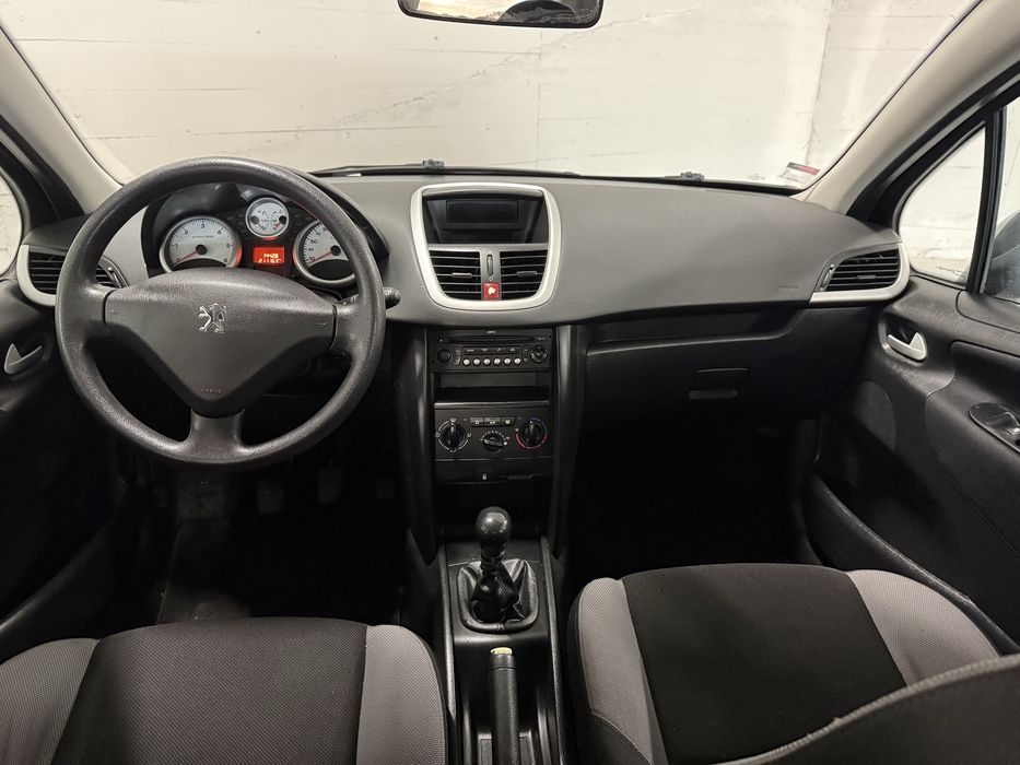 Peugeot 207 1.4 HDI