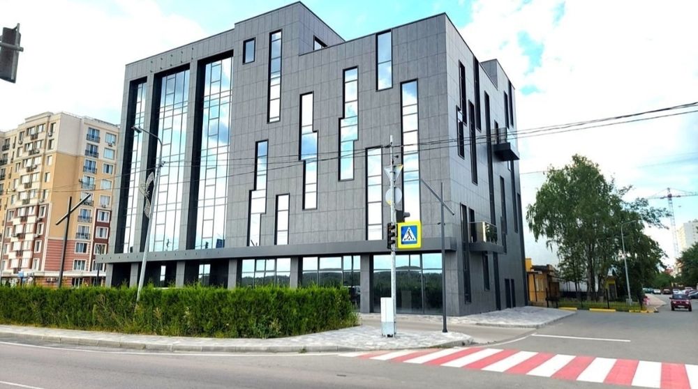 ОРЕНДА! Новое фасадное здание 2689м2 в с Новоселки, Голосеевский