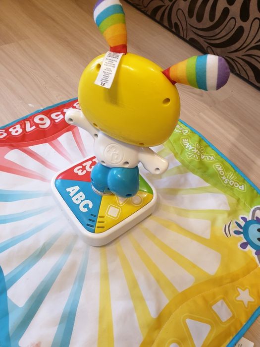 Fisher Price Mata Edukacyjna Taneczna Robot BeBo
