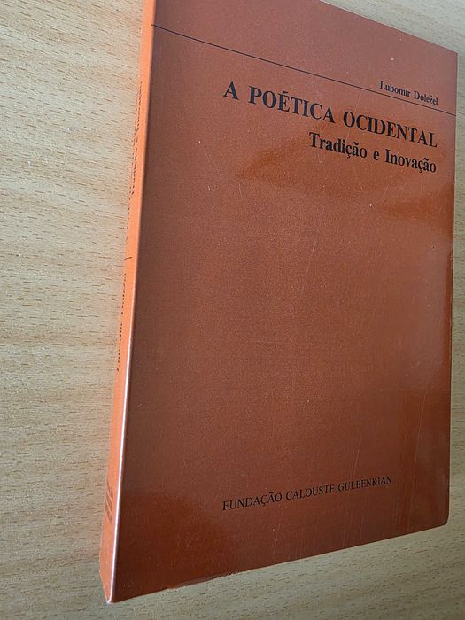 Livro "Poética Ocidental - Tradição e Inovação" de Lubomir Dolezel