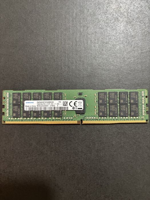 Серверна оперативна пам'ять 16GB DDR4 ECC Reg Samsung PC4-2133P