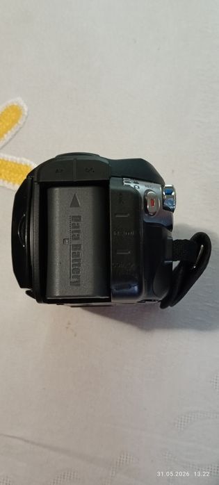 Відеокамера jvc Everio