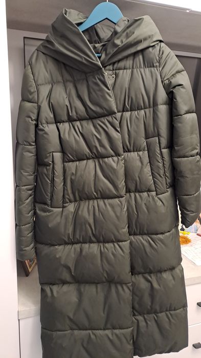 Пуховик жіночий,дуже стильний та теплий,