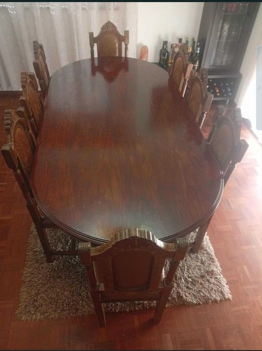 Mesa de sala de jantar 8 cadeiras