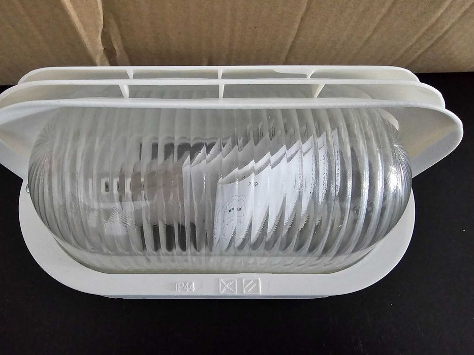 6 Luzes de Parede Exterior Novas a Metade do Preço!