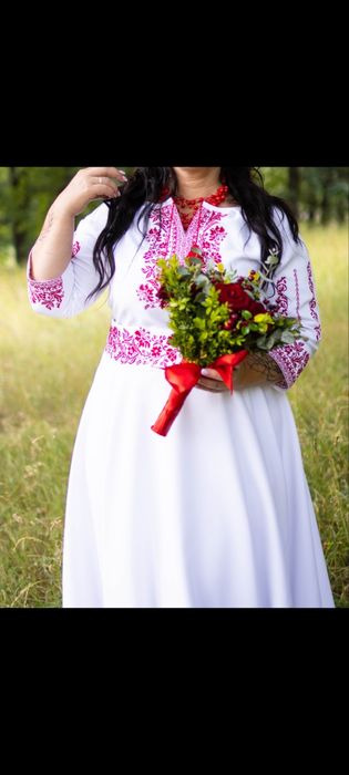 Весільна сукня (великий розмір)